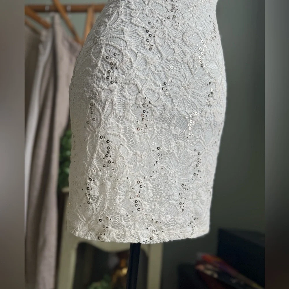 White Halter Sheath Mini Dress - Picture 6 of 9